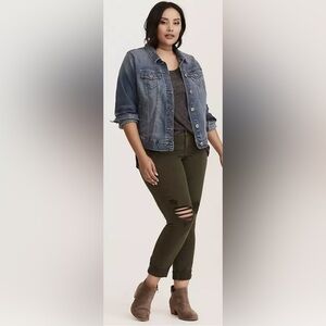 TORRID denim distressed jeans‎ olive green Size 22R Plus frayed raw knees pants